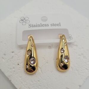 Set aretes y brazalete